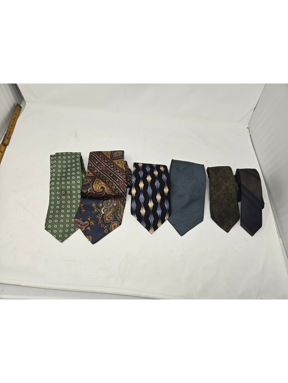 Men's neckties lot of 6 assorted ties